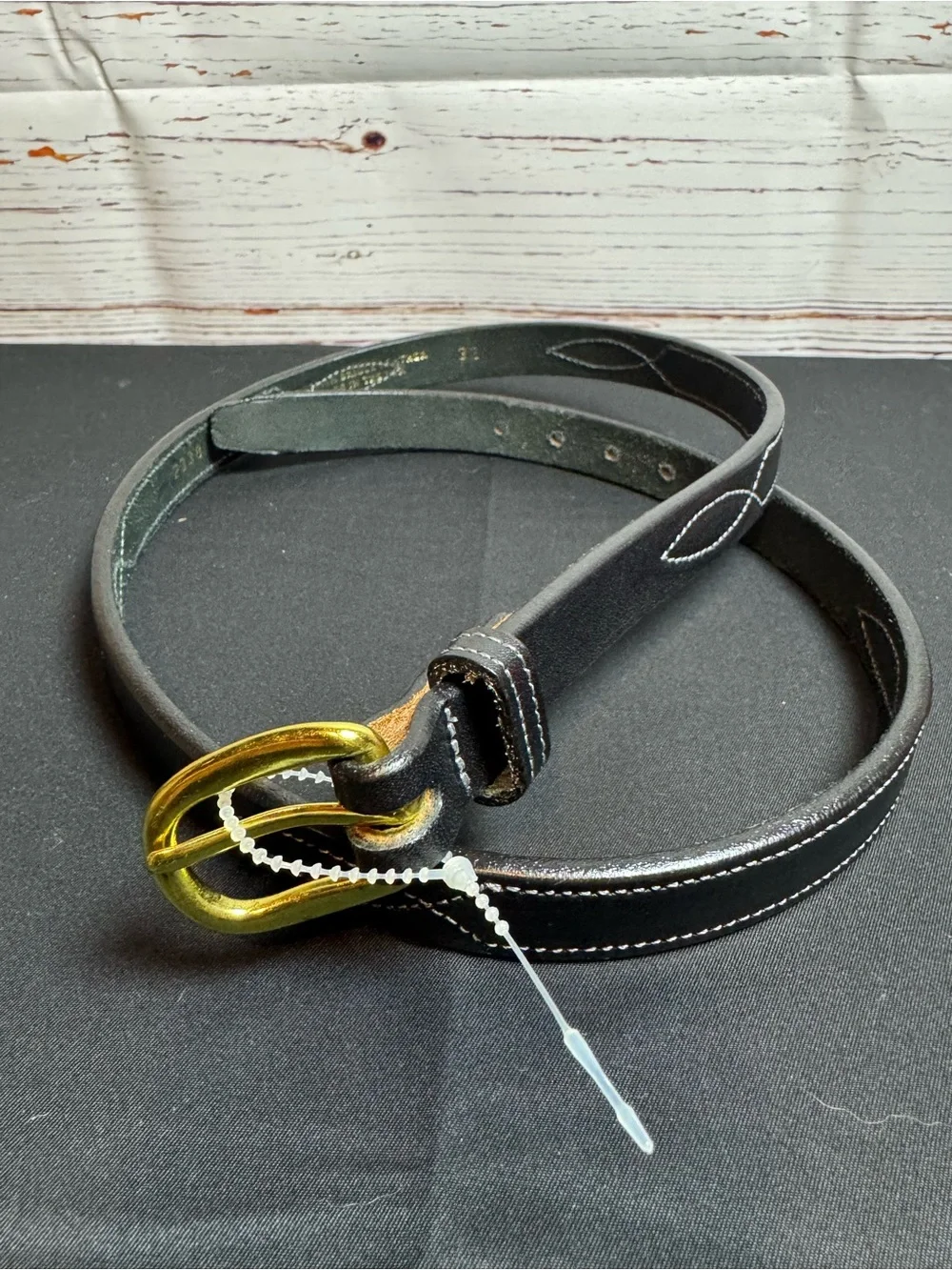 Tory leather stitched equestrian bridle belt black brass buckle size 32